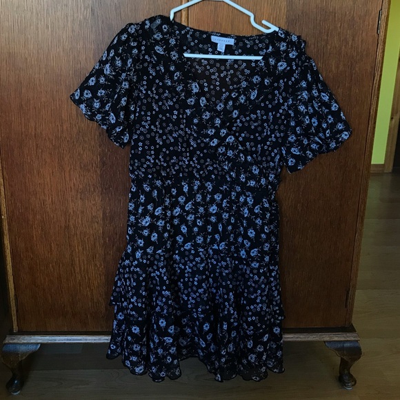 Floral Topshop Dress - Picture 1 of 4